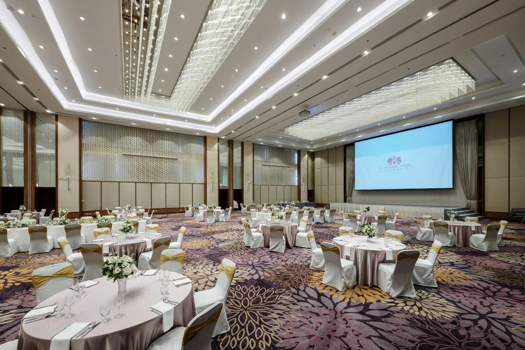Tk Palace Hotel & Convention Bangkok Ngoại thất bức ảnh